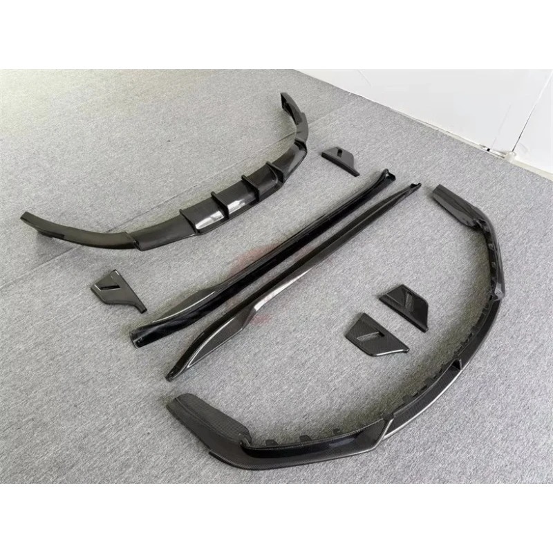 Carbon Fiber Body Kit for  911 992 Carrera Carbon Fiber Front Lip Side Skirt Rear Diffuser